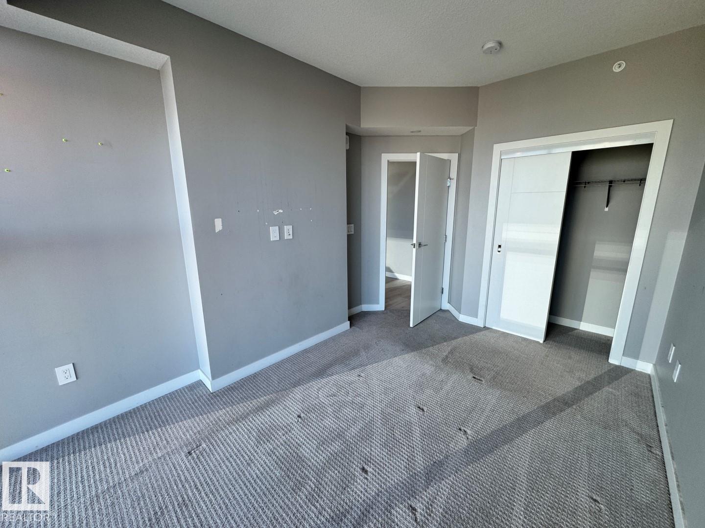 
          2103 10180 103 Street NW
            <br/>
            <span>Edmonton</span>
            , 
            <span>AB</span>
             <span>T5J0L1</span>
         - Photo 13