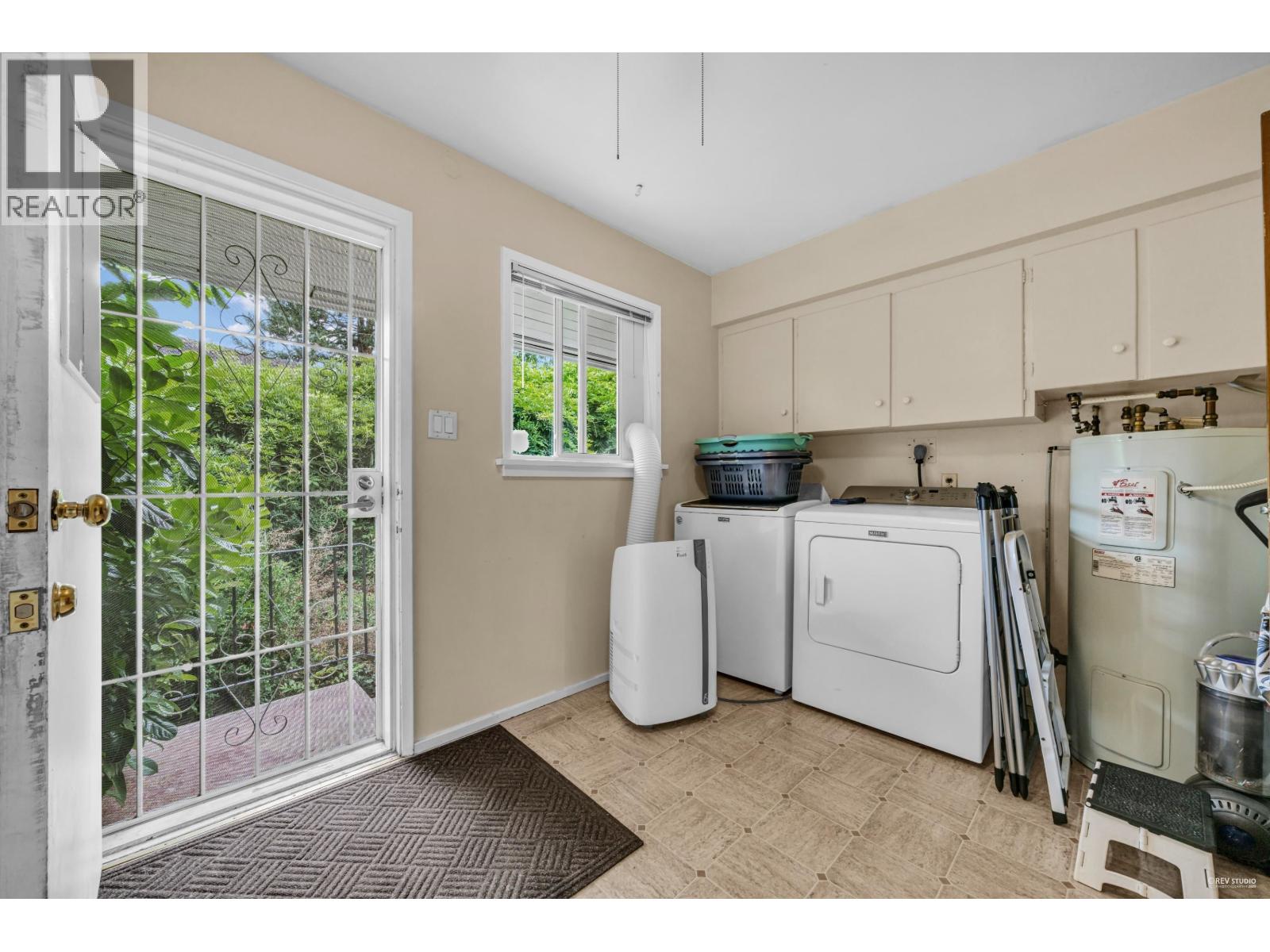 11949 220 STREET, Maple Ridge