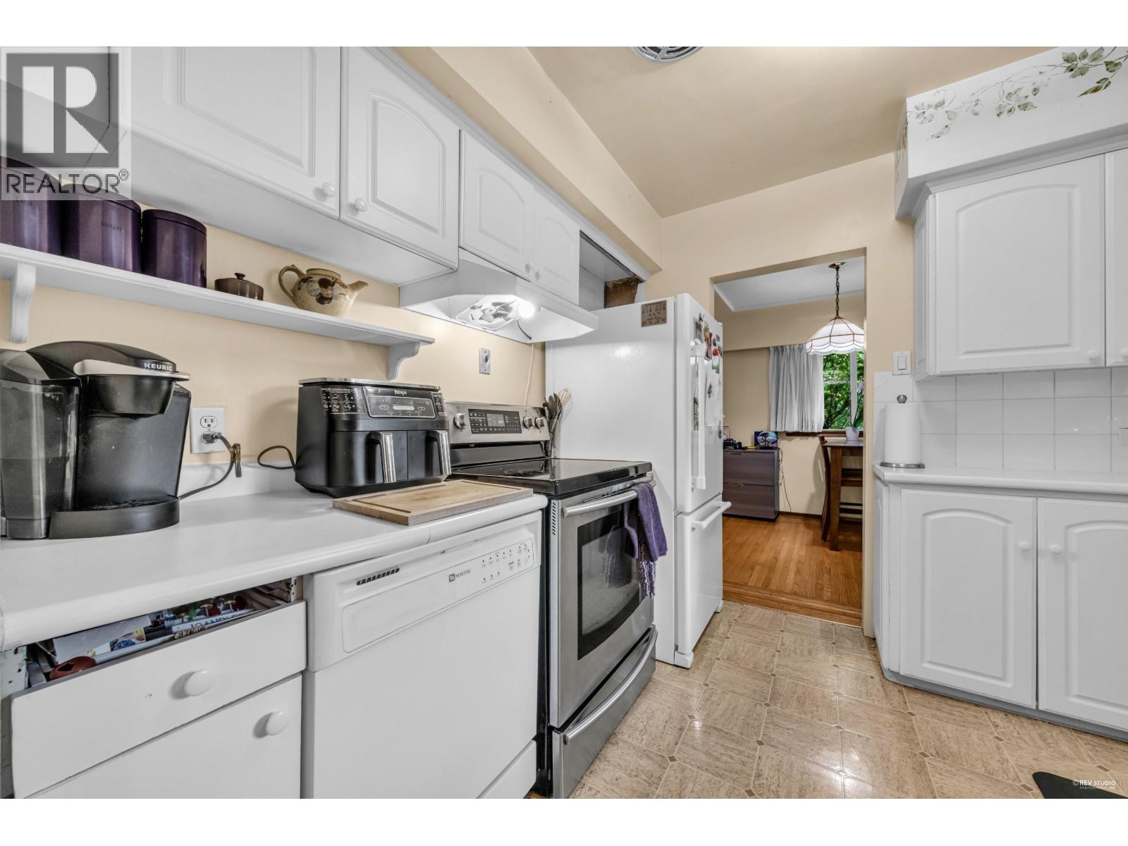 11949 220 STREET, Maple Ridge