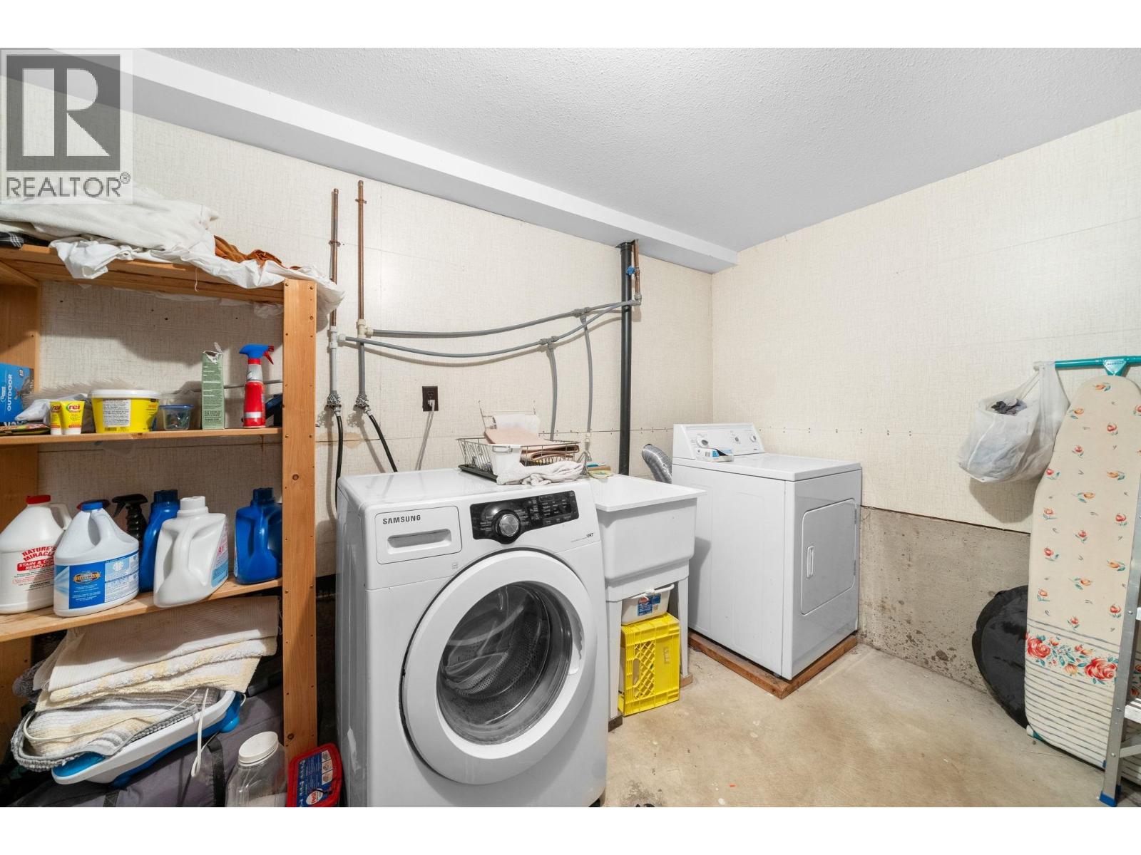 741 E 14TH STREET, North Vancouver