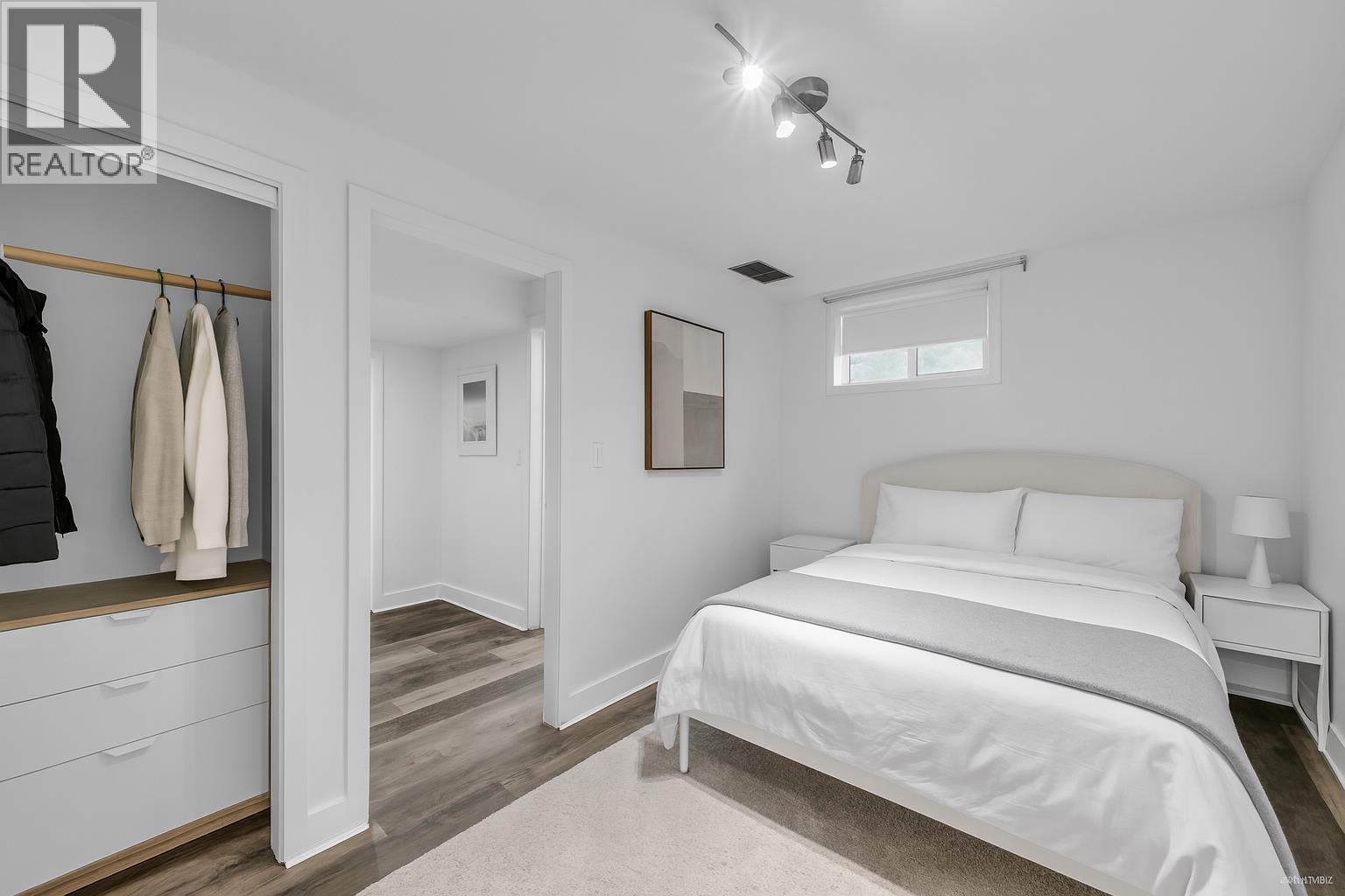 341 RABBIT LANE, West Vancouver