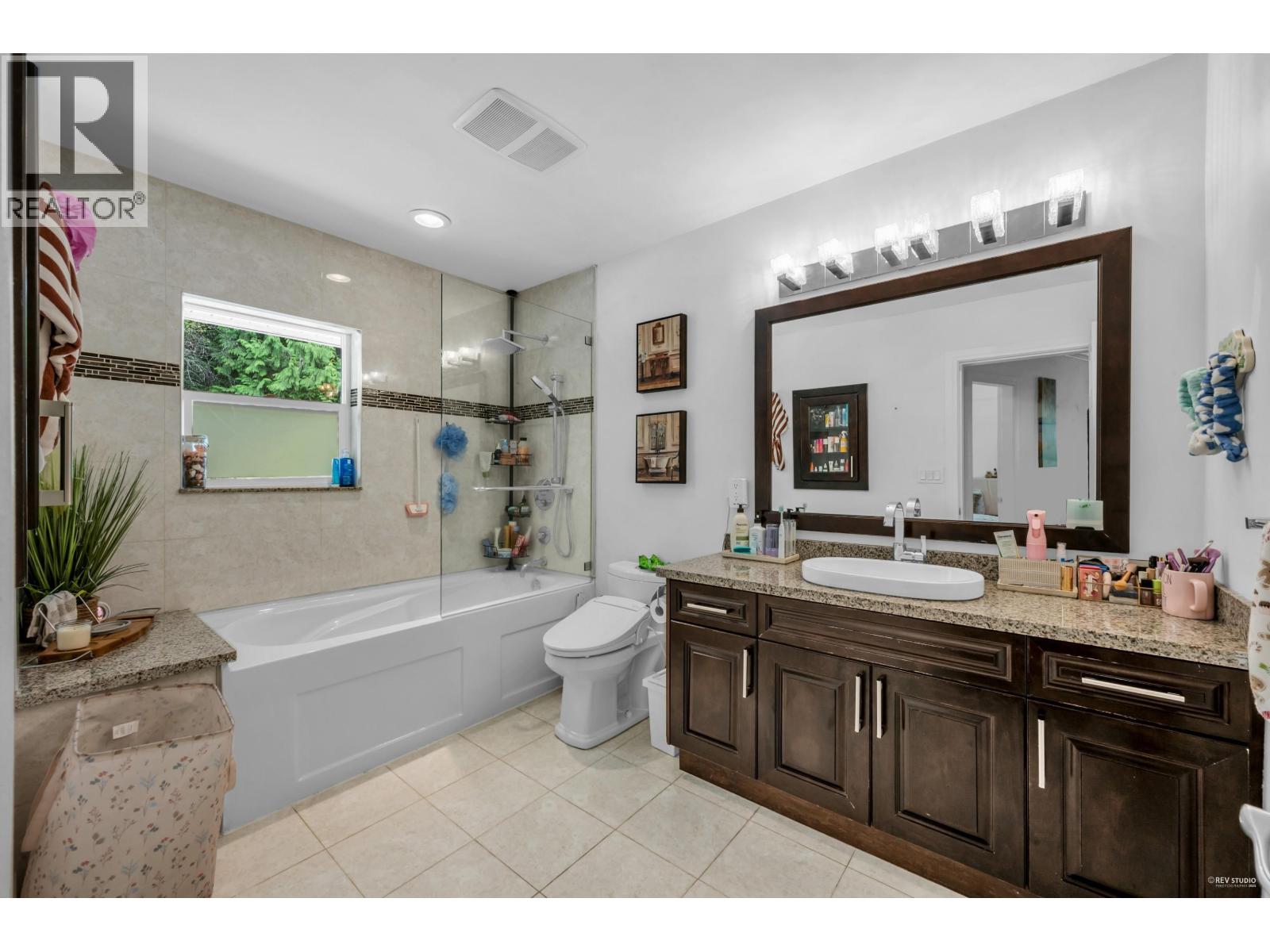 341 RABBIT LANE, West Vancouver