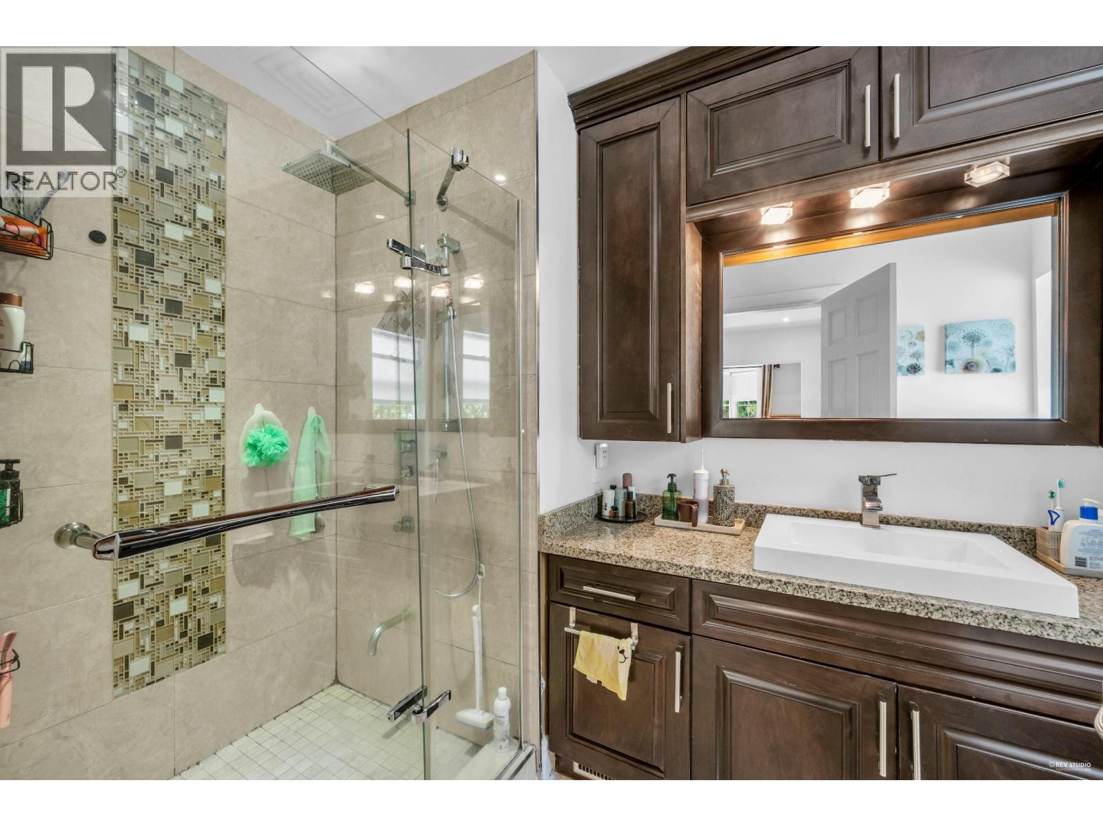 341 RABBIT LANE, West Vancouver