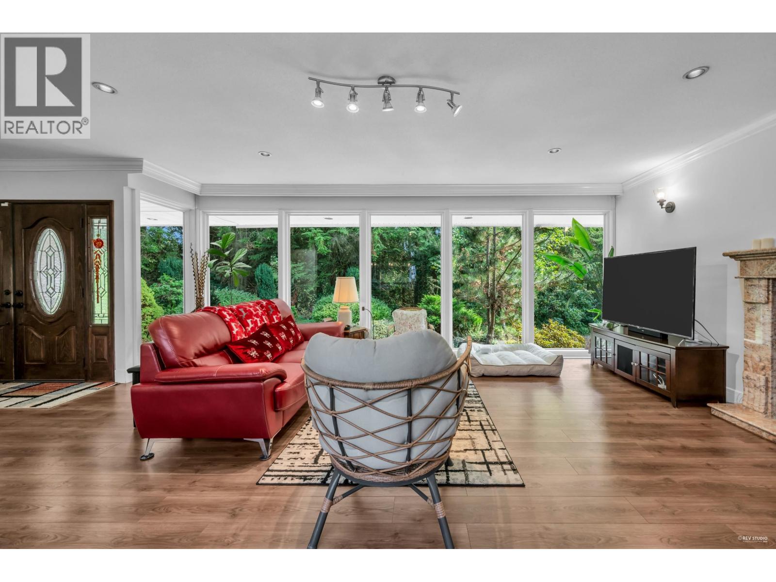 341 RABBIT LANE, West Vancouver