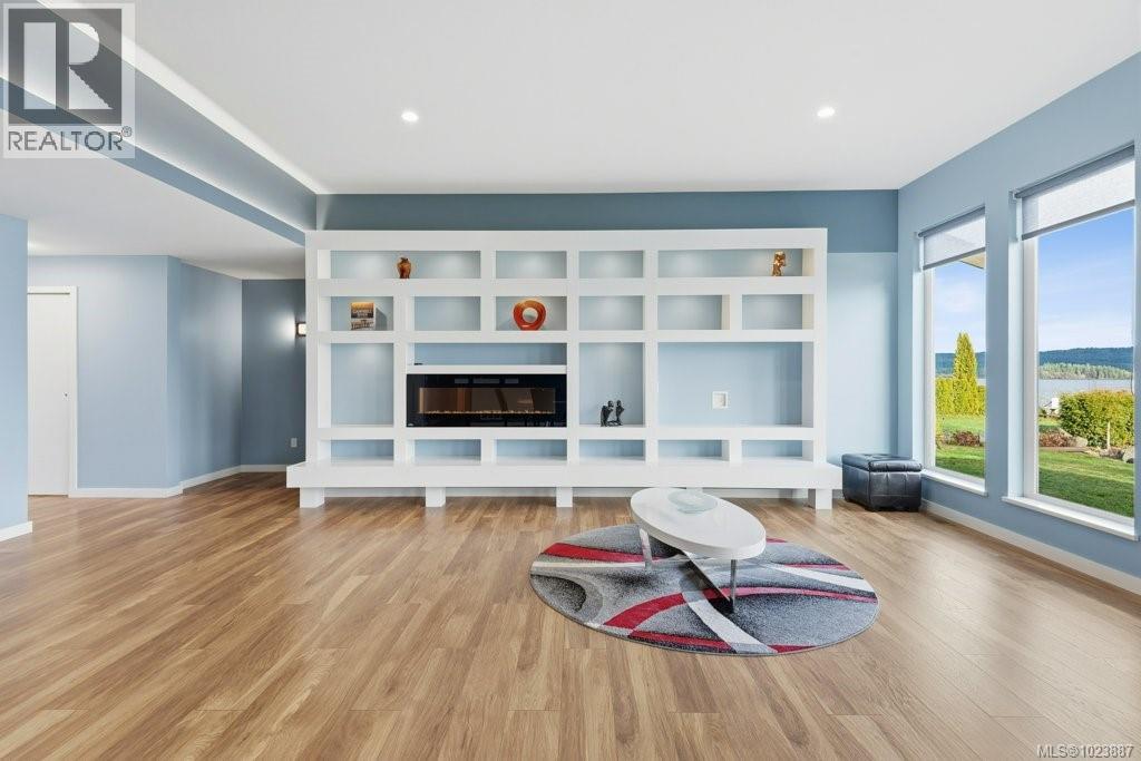 3885 Discovery Dr, Campbell River