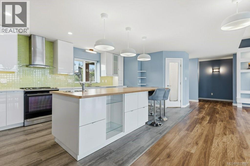 3885 Discovery Dr, Campbell River