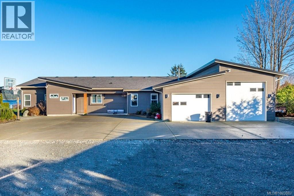 3885 Discovery Dr - 2