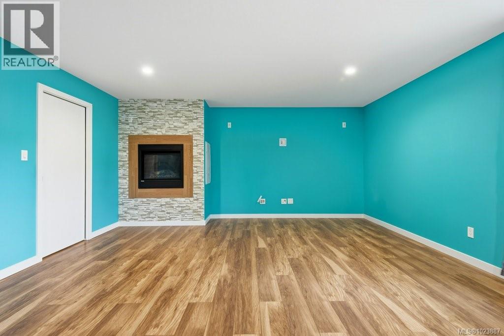 3885 Discovery Dr, Campbell River