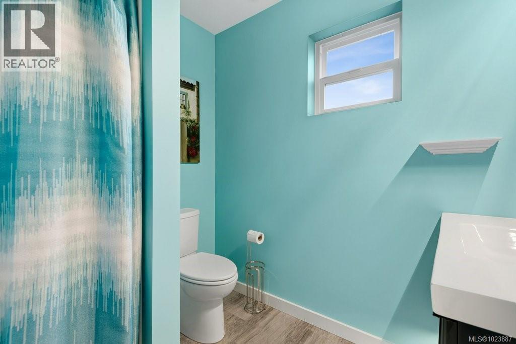 3885 Discovery Dr, Campbell River