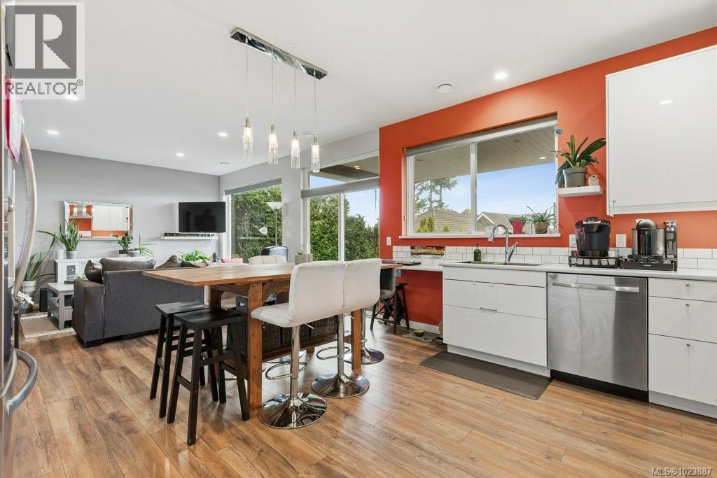 3885 Discovery Dr, Campbell River