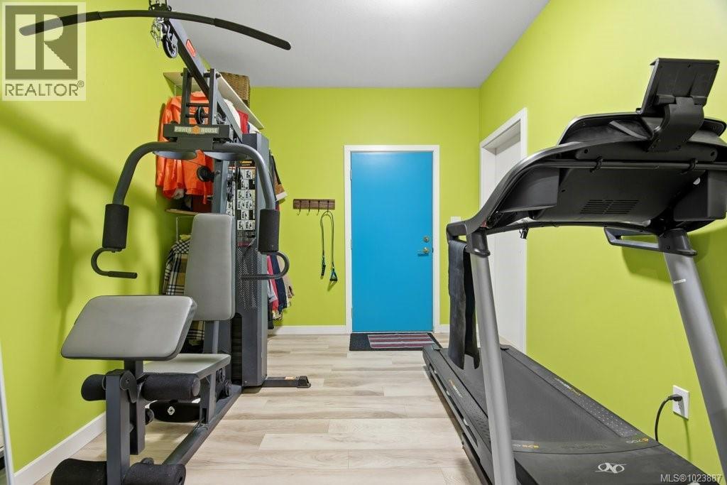 3885 Discovery Dr, Campbell River