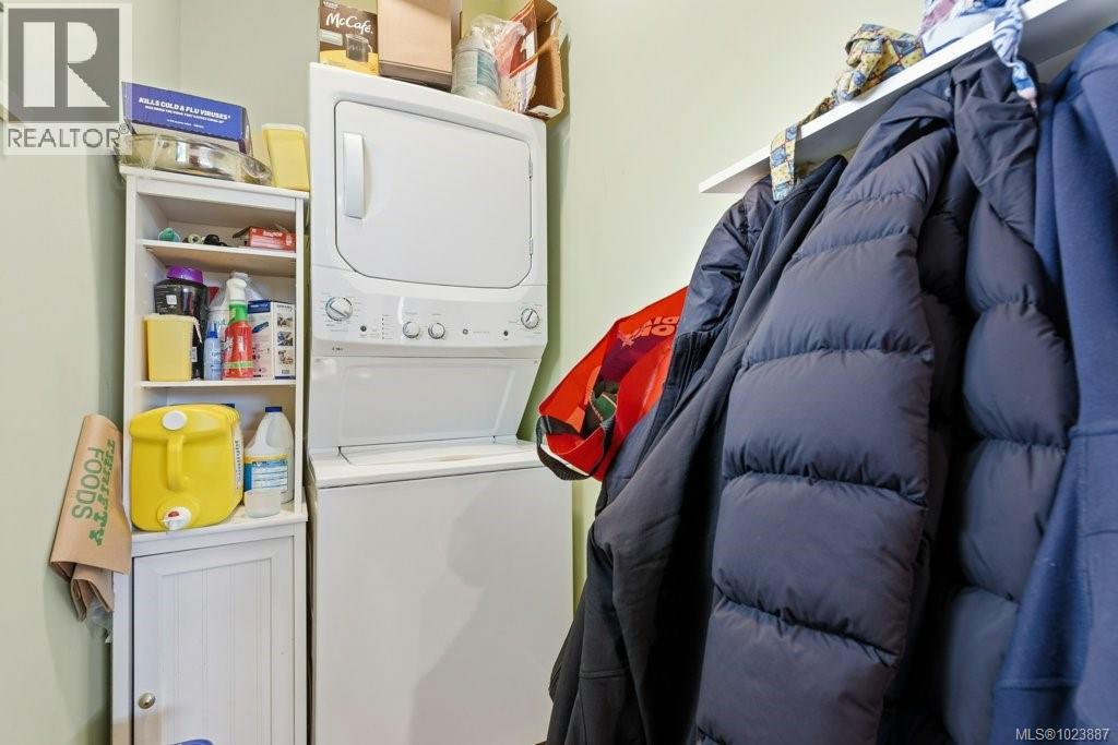 3885 Discovery Dr, Campbell River