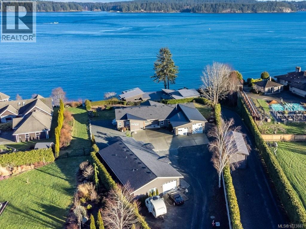 3885 Discovery Dr, Campbell River