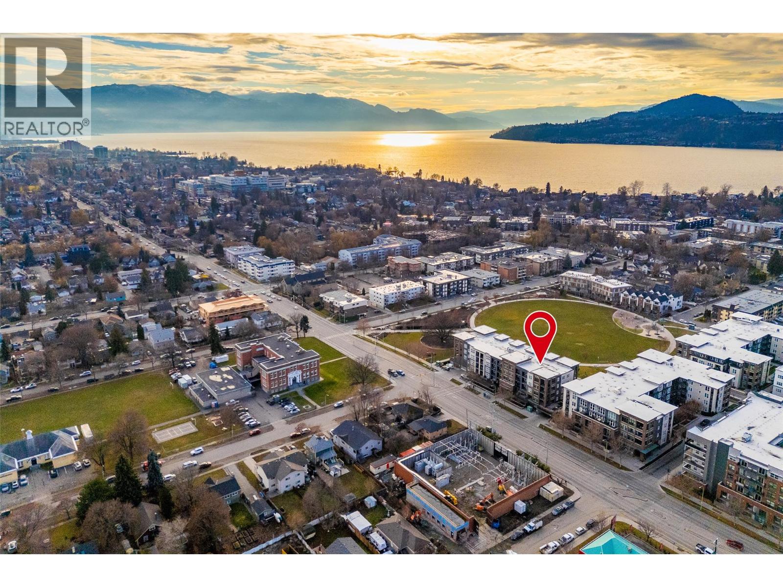 215 1800 Richter Street, Kelowna