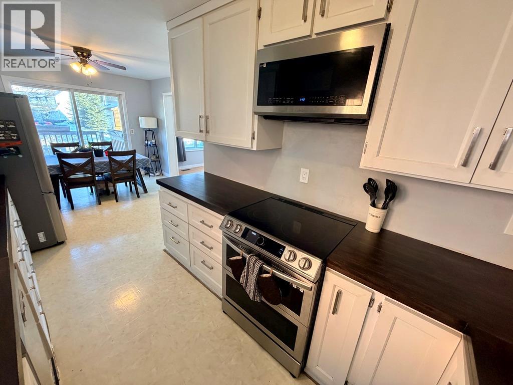 151 Wolverine Avenue, Tumbler Ridge