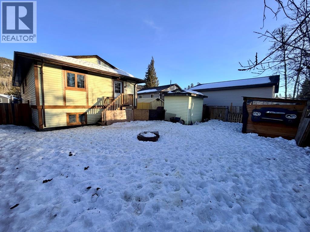 151 Wolverine Avenue, Tumbler Ridge