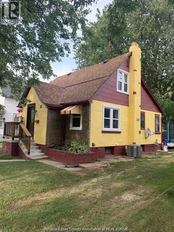 18 ONTARIO - Photo 2 of 28, Leamington, Ontario