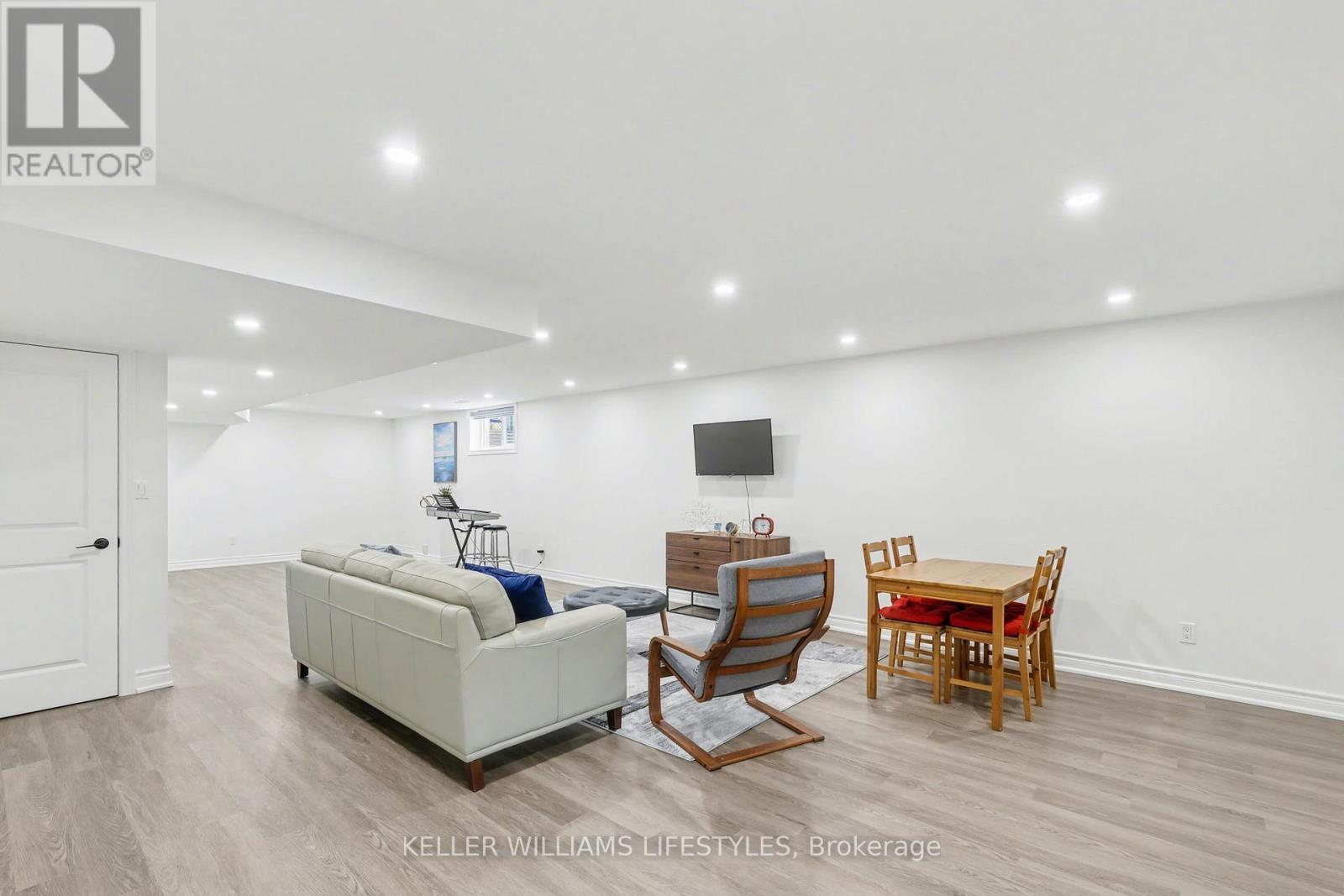 189 LEITCH STREET Property Photo