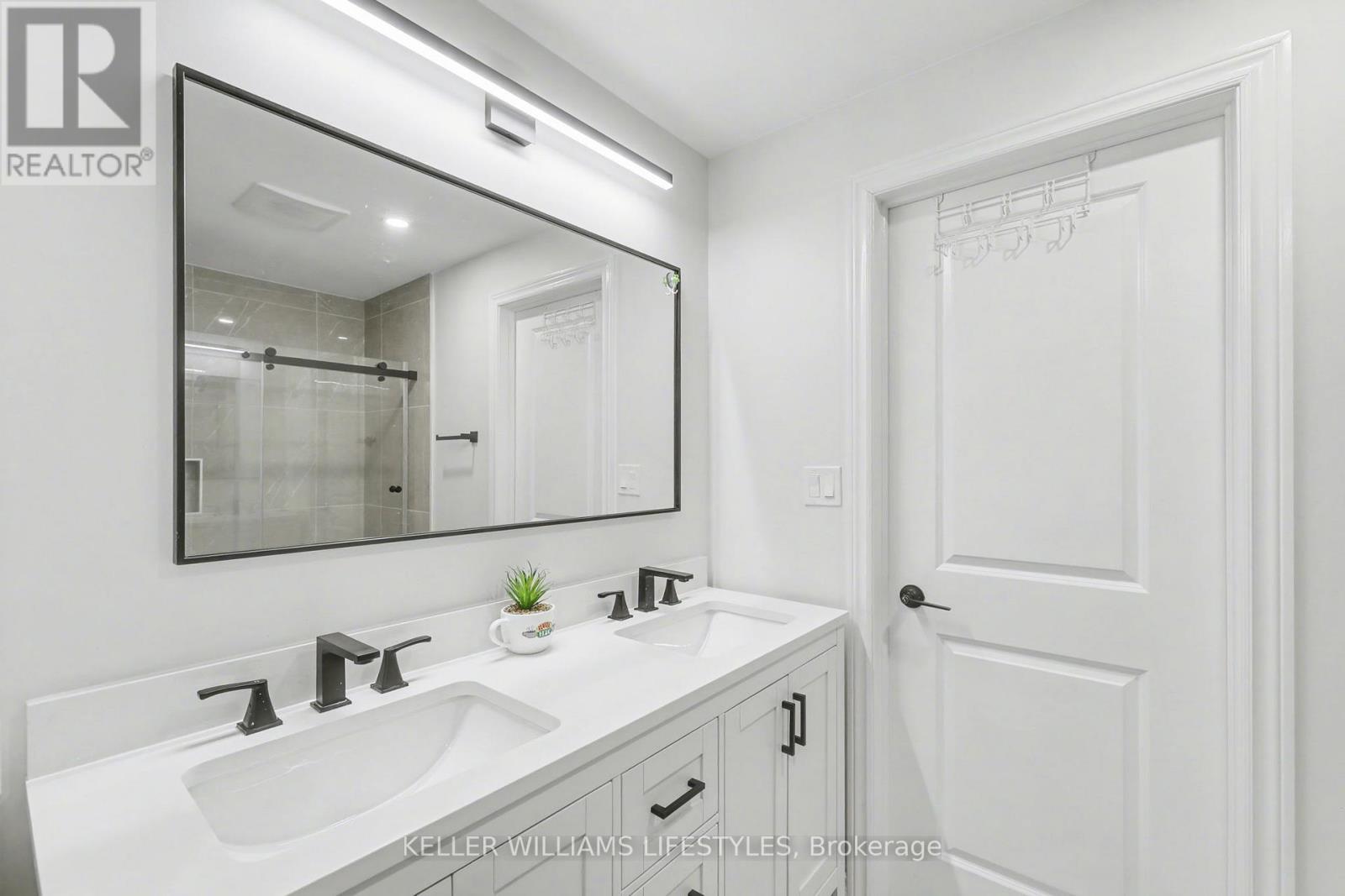 189 LEITCH STREET Property Photo