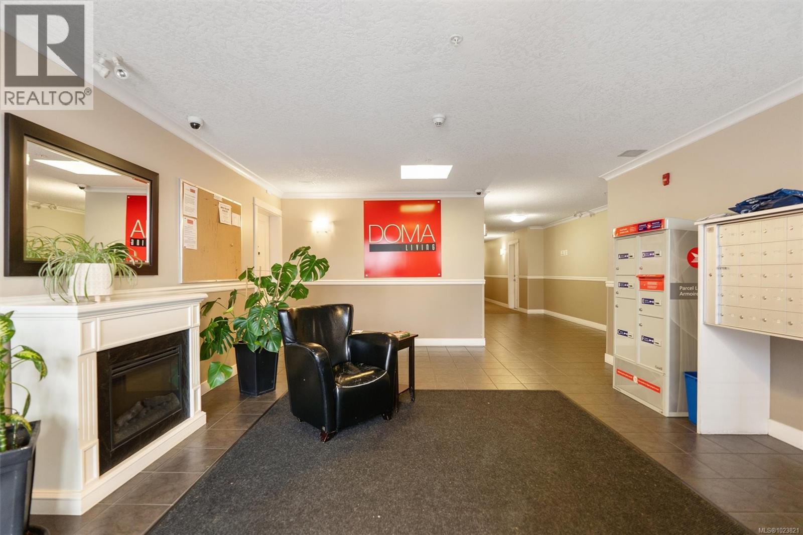 #216 938 DUNFORD AVE - 26