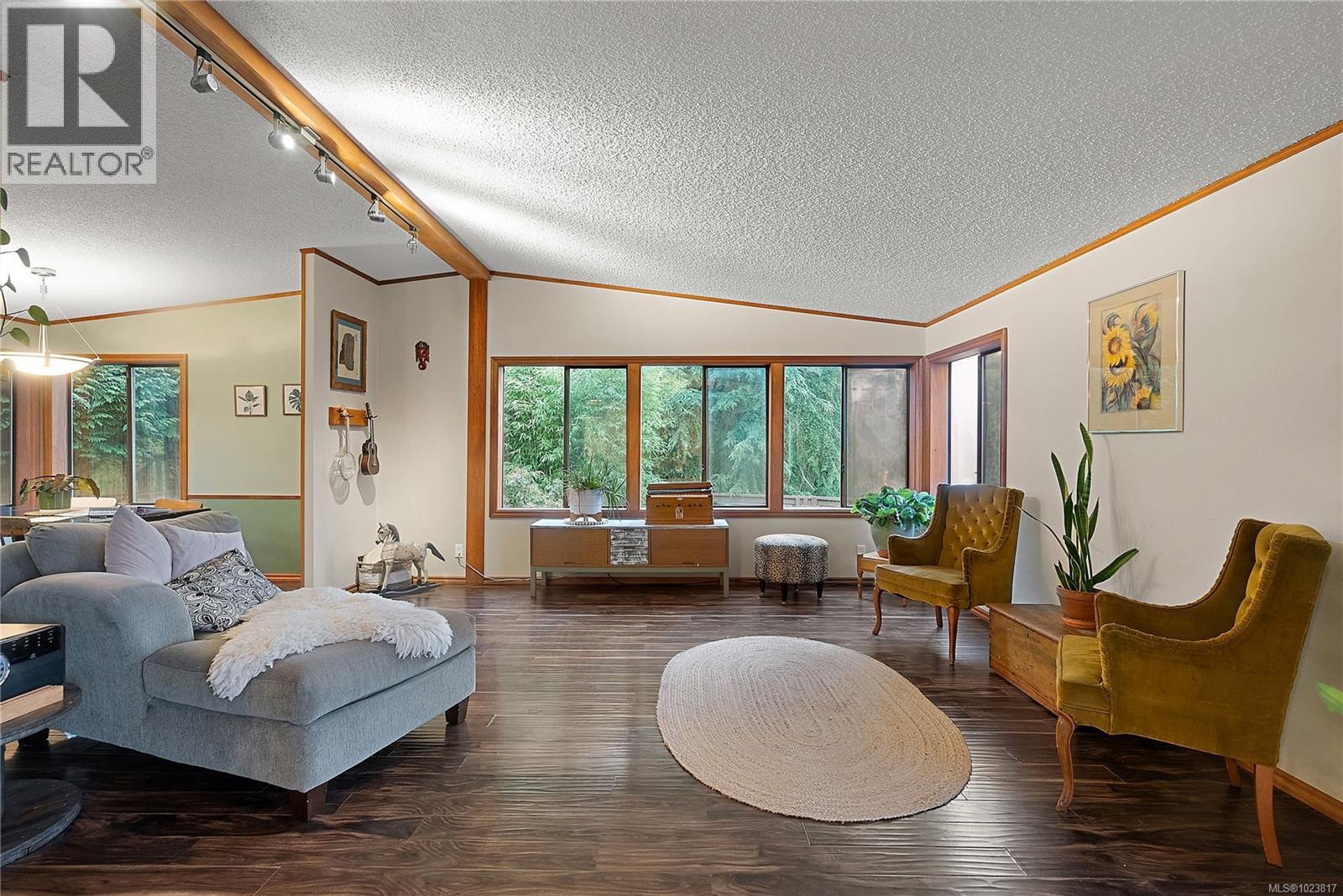 1302 Martock Rd, Sooke