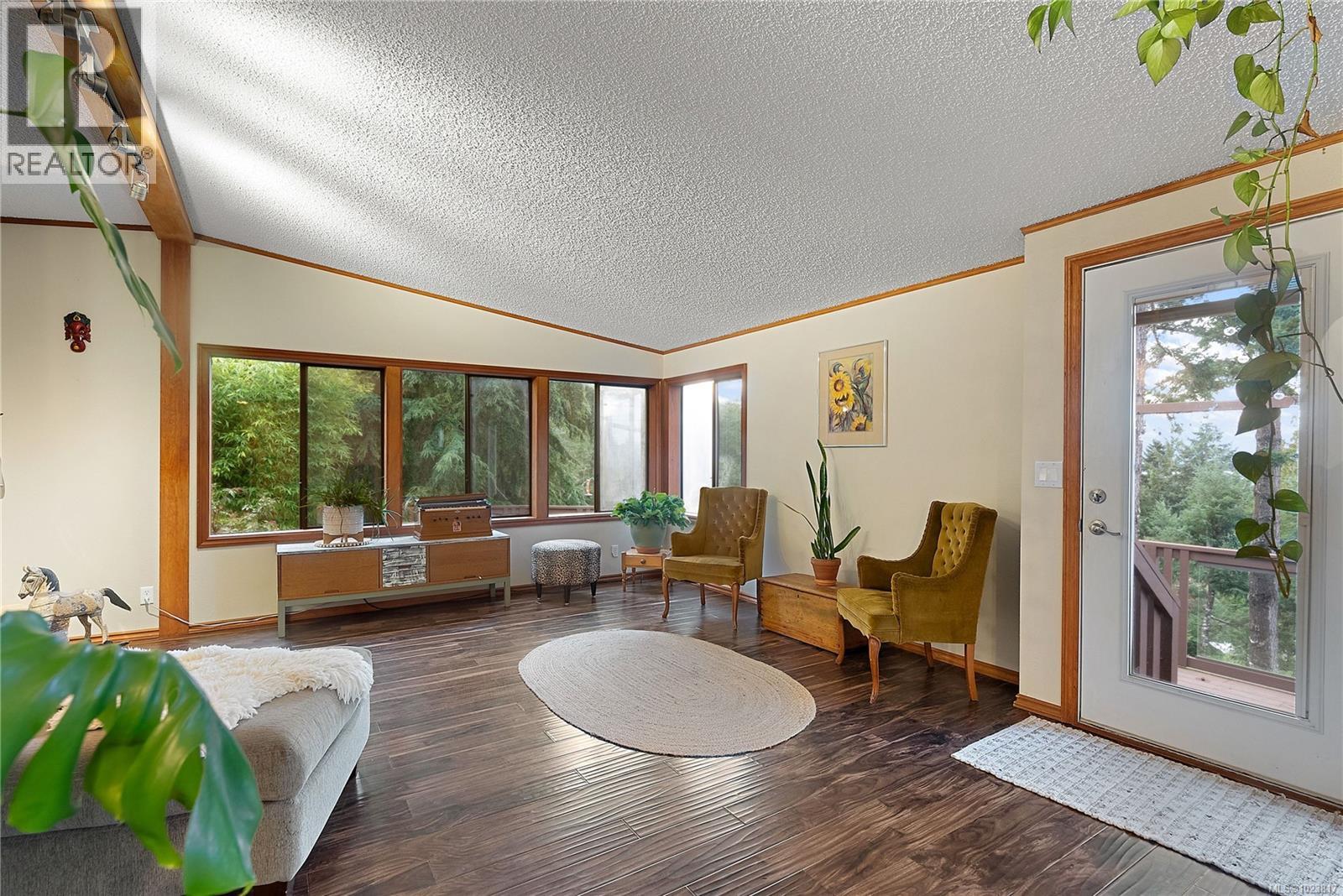 1302 Martock Rd, Sooke