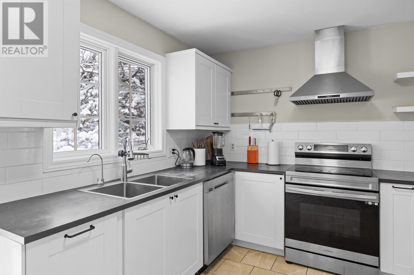 42 Cortland Street - 10