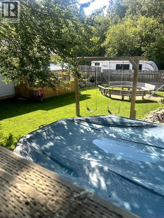 9805 100 Avenue, Plamondon