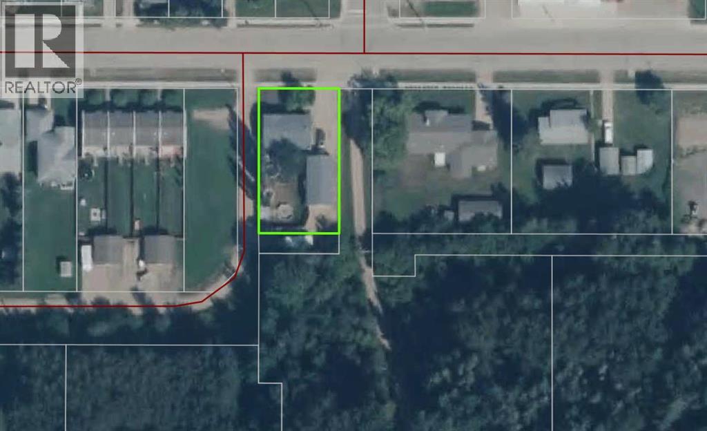 9805 100 Avenue, Plamondon