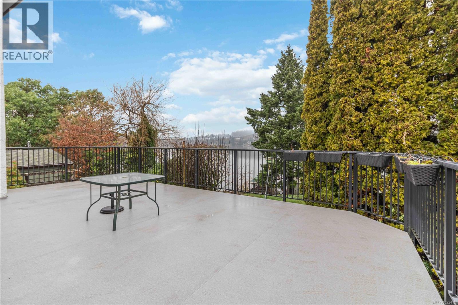  956 Westing Road, Saanich