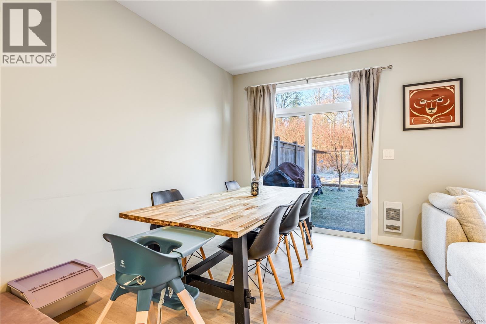 B 242 Petersen Rd, Campbell River