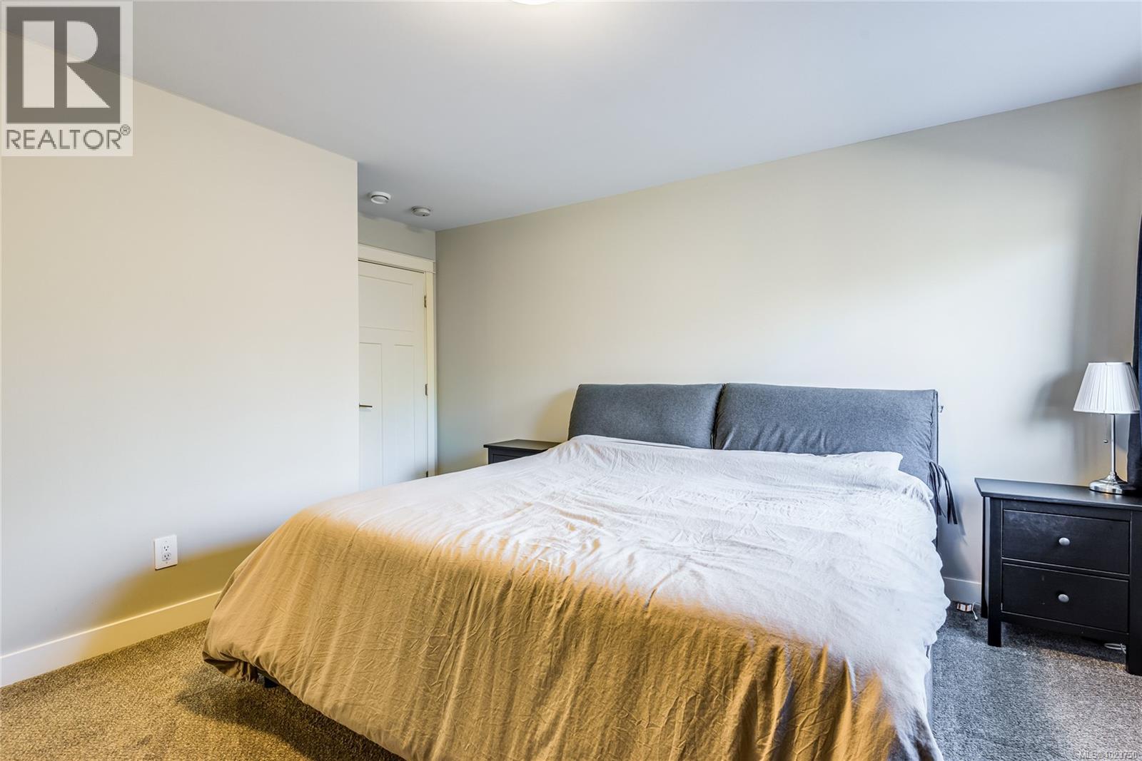 B 242 Petersen Rd, Campbell River