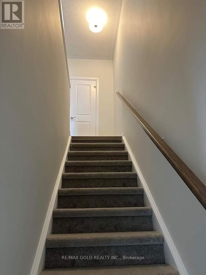 25 Isherwood Unit 116 photo 3