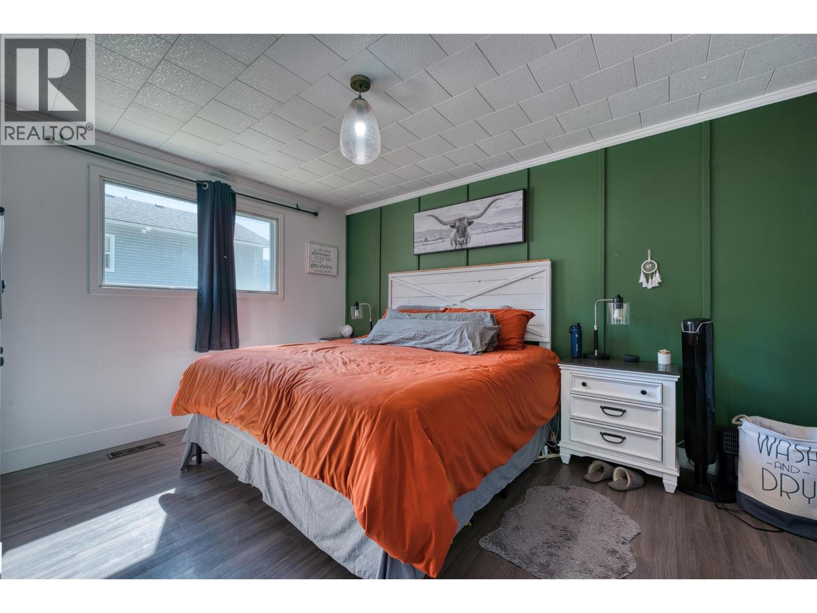 5783 Ponderosa Road, Falkland