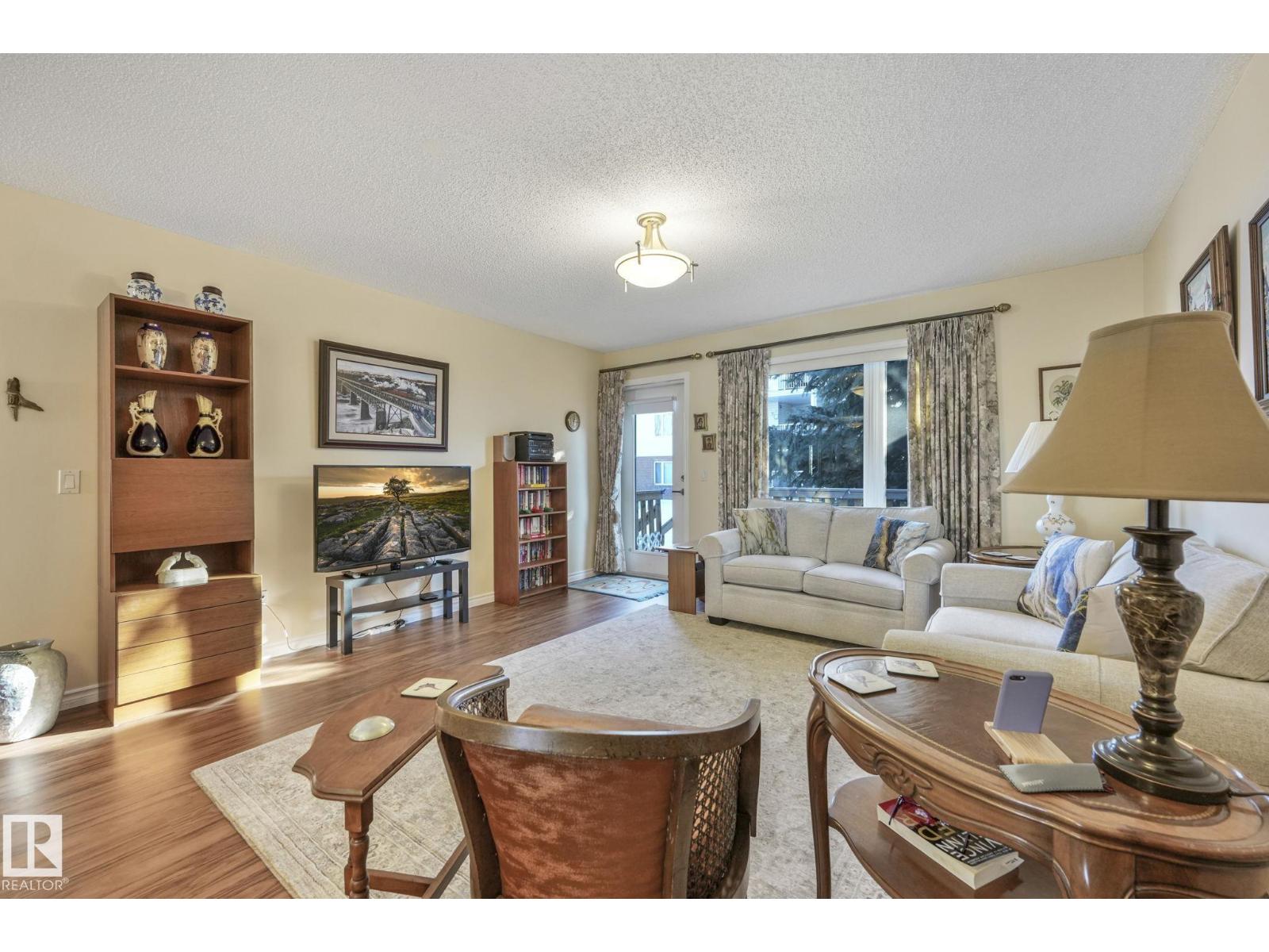 168 KINGSWOOD BV, St. Albert