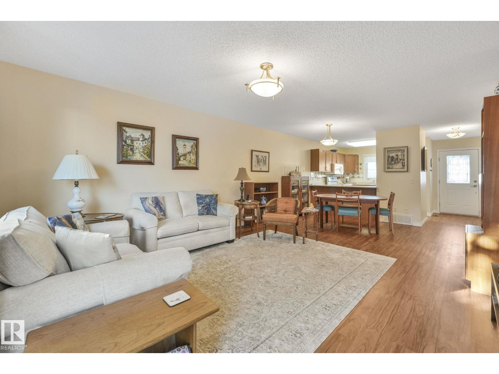 168 KINGSWOOD BV, St. Albert