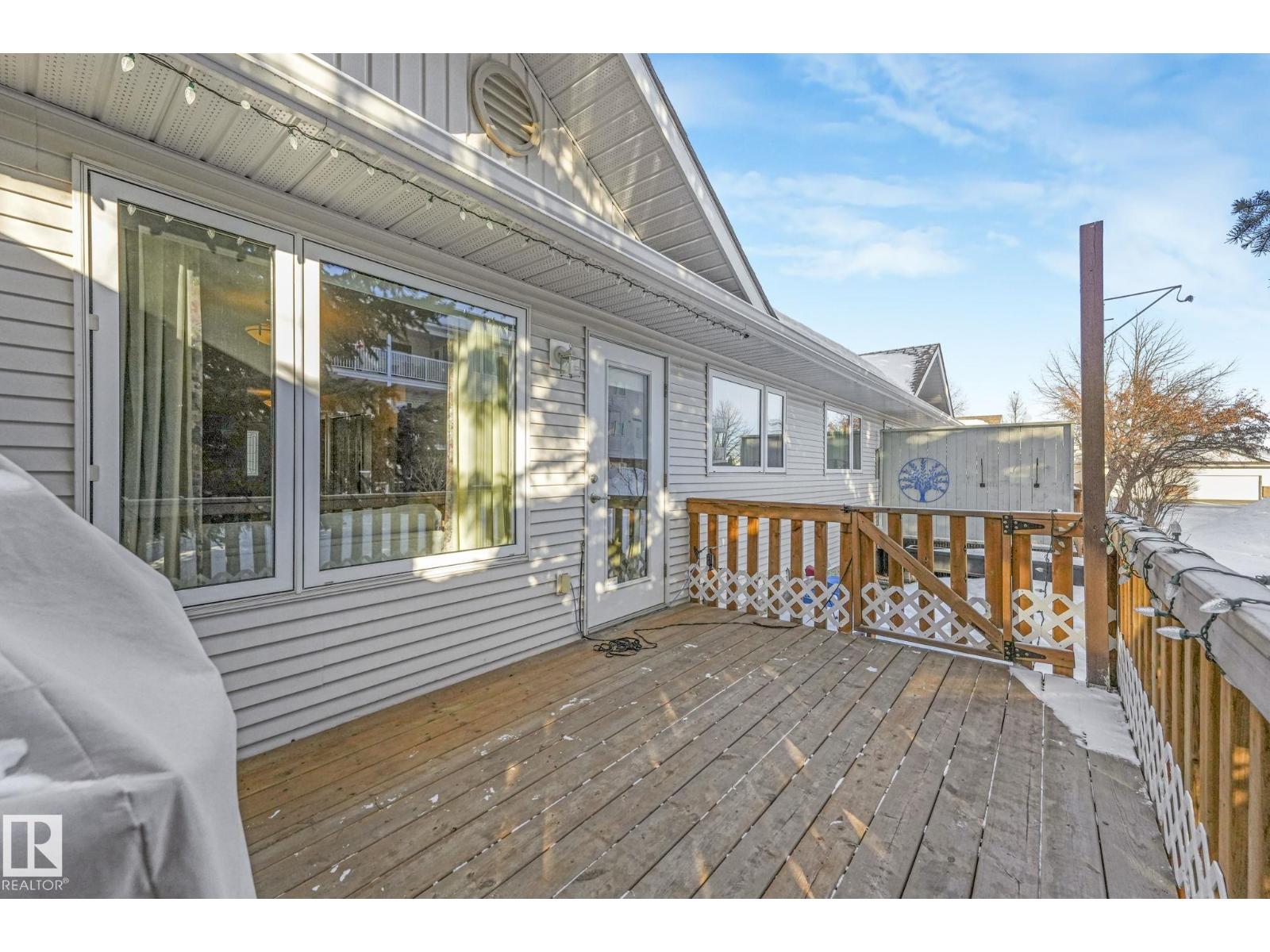 168 KINGSWOOD BV, St. Albert