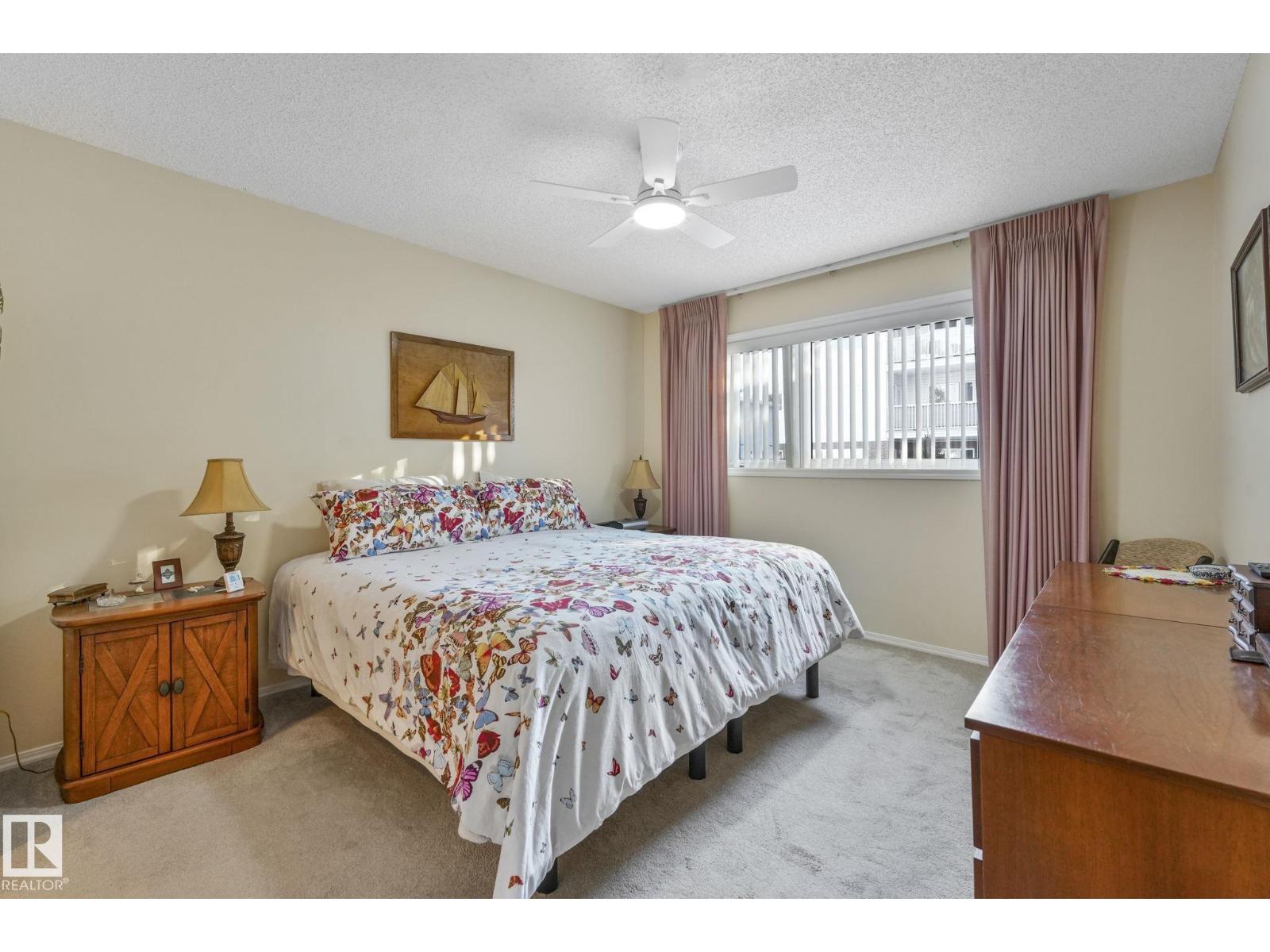 168 KINGSWOOD BV, St. Albert