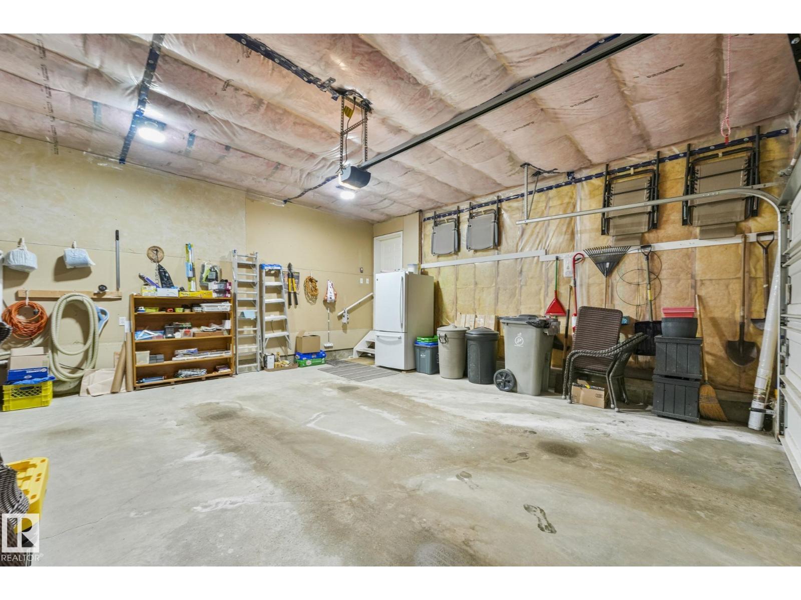 168 KINGSWOOD BV, St. Albert