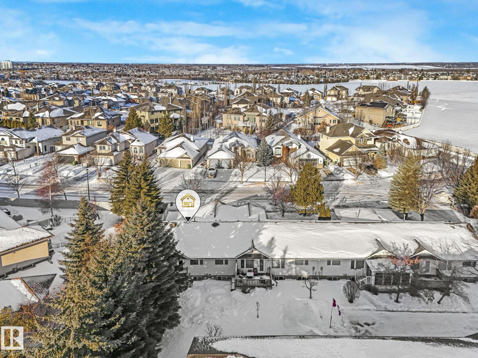 168 KINGSWOOD BV, St. Albert