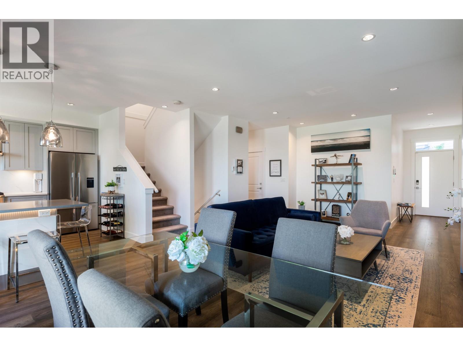 7 3535 PRINCETON AVENUE, Coquitlam