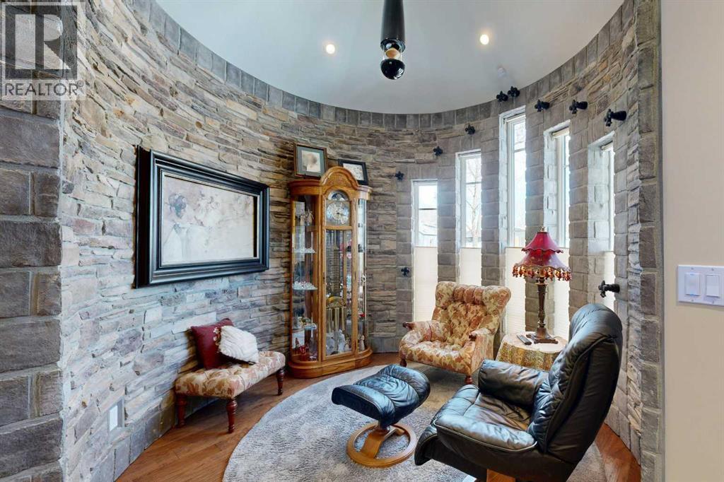 5010 53 Street - Photo 3 of 50, Stettler, Alberta