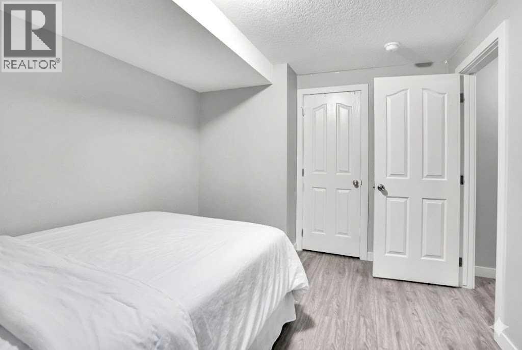 Single Family House for Sale in  Saddlebrook Drive NE Saddle Ridge Calgary 