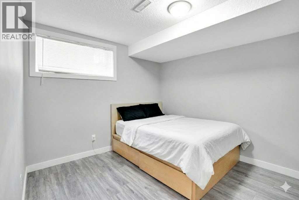 Single Family House for Sale in  Saddlebrook Drive NE Saddle Ridge Calgary 