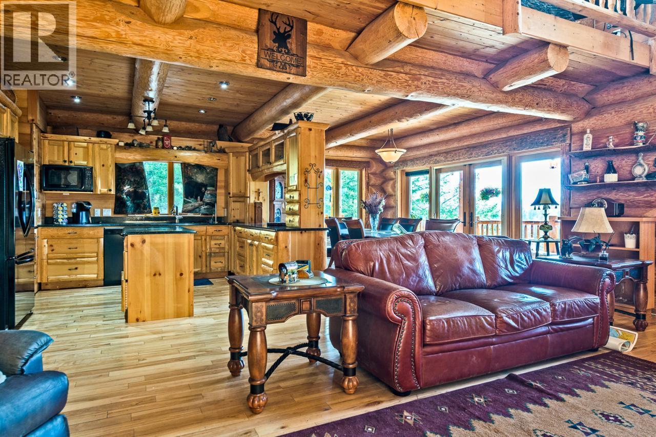 28 NINE MILE Place, Osoyoos