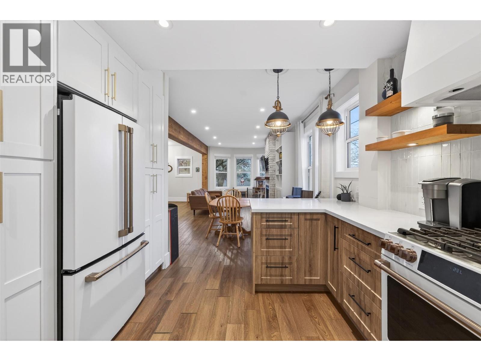 723 HENDRYX Street, Nelson