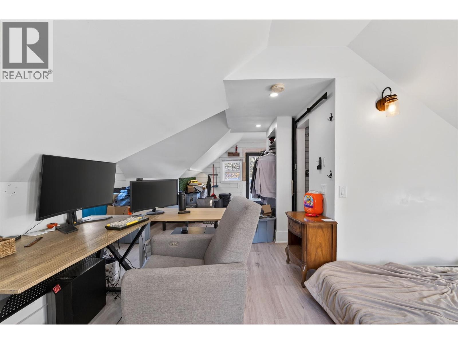 723 HENDRYX Street, Nelson