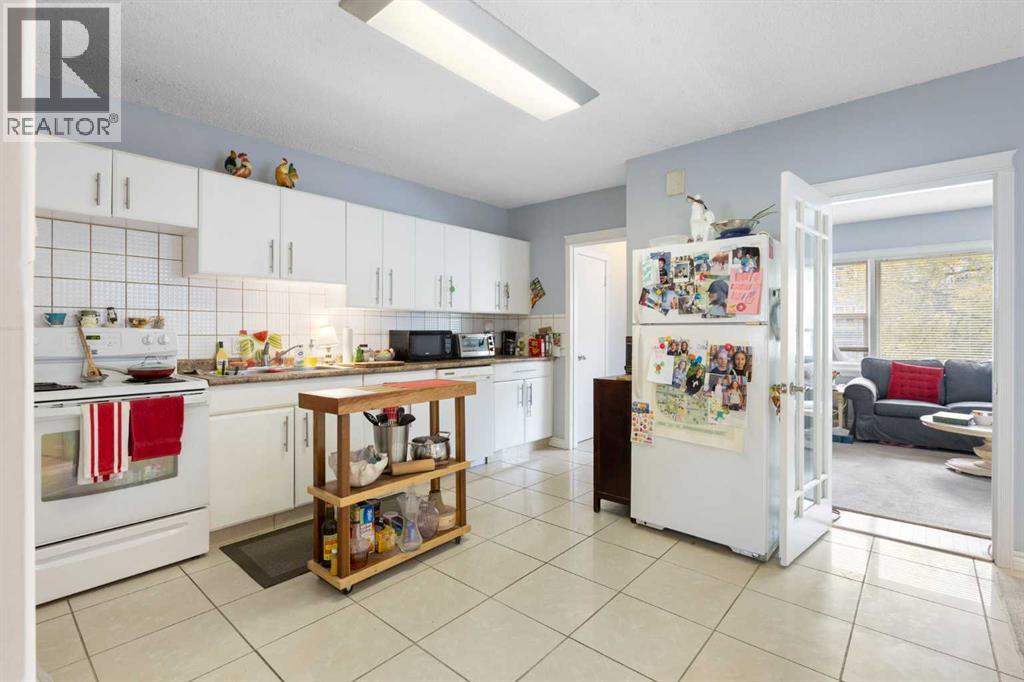 Multi-family House Bi-level for Sale in   Avenue SW South Calgary Calgary 