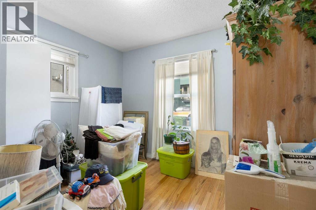 Multi-family House Bi-level for Sale in   Avenue SW South Calgary Calgary 