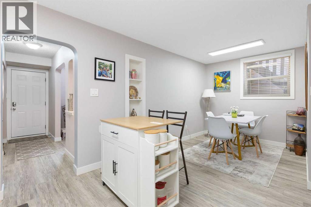 Multi-family House Bi-level for Sale in   Avenue SW South Calgary Calgary 